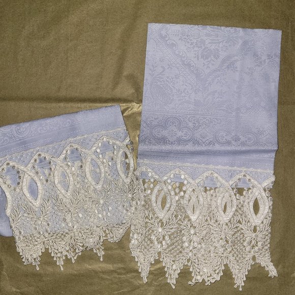 Source Unknown Other - 2 - Austrian Blue Jacquard Patterned/Lace Hand Towels